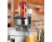 Kenwood AT641 juicer 