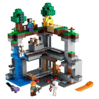 LEGO Minecraft Prvé dobrodružstvo (21169) Hračka