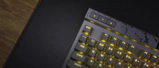 Corsair K70 MAX klávesnica USB US English Čierna PC