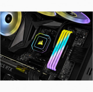 Corsair Vengeance RGB CMN32GX4M2Z3600C16 pamäťový modul 32 GB 2 x 16 GB DDR4 3600 MHz PC