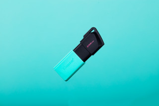 Kingston Technology DataTraveler Exodia M USB kľúč 256 GB USB Typ-A 3.2 Gen 1 (3.1 Gen 1) Čierna, Tyrkysová PC