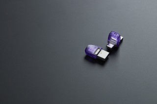 Kingston Technology DataTraveler microDuo 3C USB kľúč 256 GB USB Type-A / USB Type-C 3.2 Gen 1 (3.1 Gen 1) Nerezová oceľ, Purpurová PC