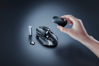 Razer Basilisk V3 X HyperSpeed myš Hranie Pravoruké Bluetooth Optický 18000 DPI PC