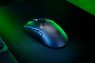 Razer Viper V2 Pro myš Hranie Pravoruké RF Wireless + USB Type-C Optický 30000 DPI PC