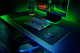 Razer Viper V2 Pro myš Hranie Pravoruké RF Wireless + USB Type-C Optický 30000 DPI PC
