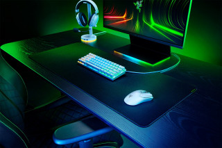 Razer Viper V2 Pro myš Hranie Pravoruké RF Wireless + USB Type-C Optický 30000 DPI PC