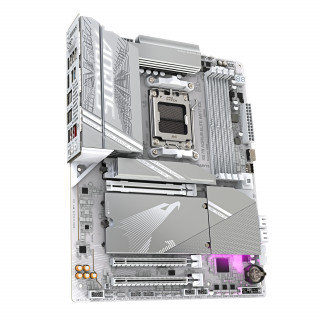 GIGABYTE X870 AORUS ELITE WIFI7 ICE AMD X870 Pätica AM5 ATX PC