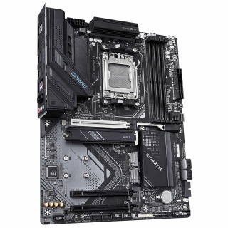 GIGABYTE X870 GAMING WIFI6 AMD X870 Pätica AM5 ATX PC