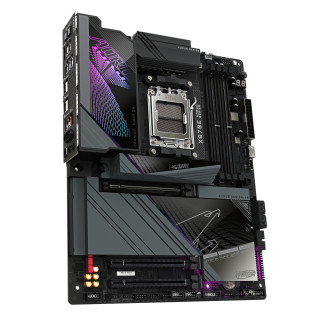 GIGABYTE X870E AORUS MASTER základná doska AMD X870 Pätica AM5 ATX PC