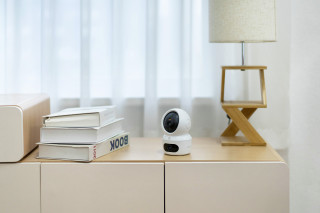 EZVIZ H7C Duálna interiérová kamera Home